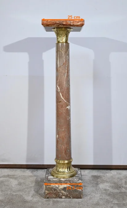 COLONNA IN MARMO