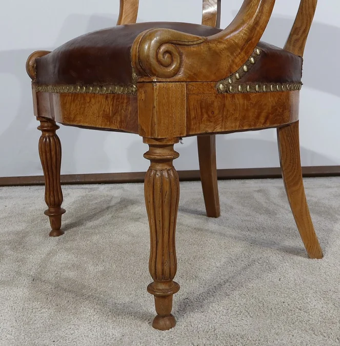 SESSEL AUS DER LOUIS-PHILIPPE-ZEIT