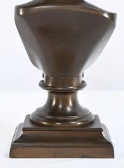 BRONZEBÜSTE VON DIANE DE POITIERS