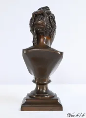 BRONZEBÜSTE VON DIANE DE POITIERS