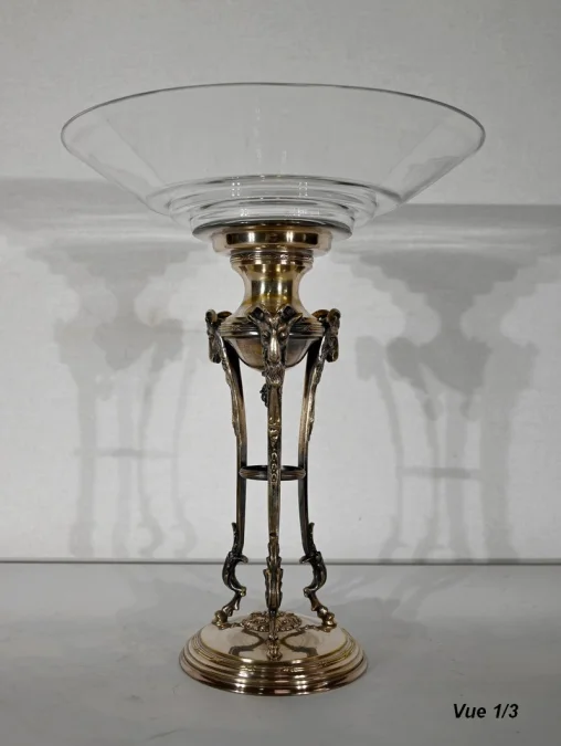 TELLER AUS MESSING UND GLAS