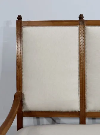 SOFA IM RENAISSANCE-STIL