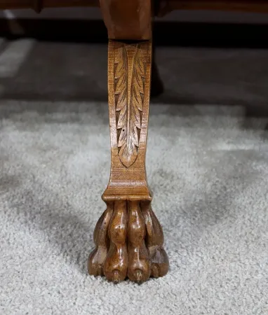 SOFA IM RENAISSANCE-STIL
