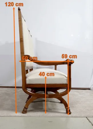 SOFA IM RENAISSANCE-STIL