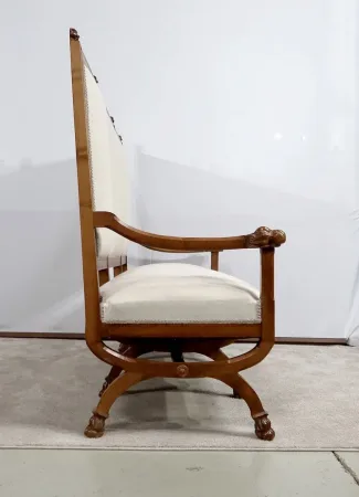 SOFA IM RENAISSANCE-STIL