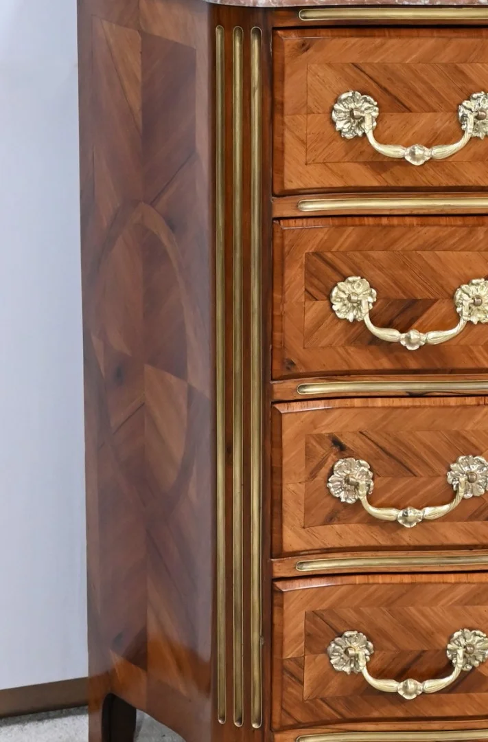 Petite Commode Tombeau d’entre-deux en Bois de Violette et de Bois de Rose, style Louis XIV – 2ème moitié du XIXe