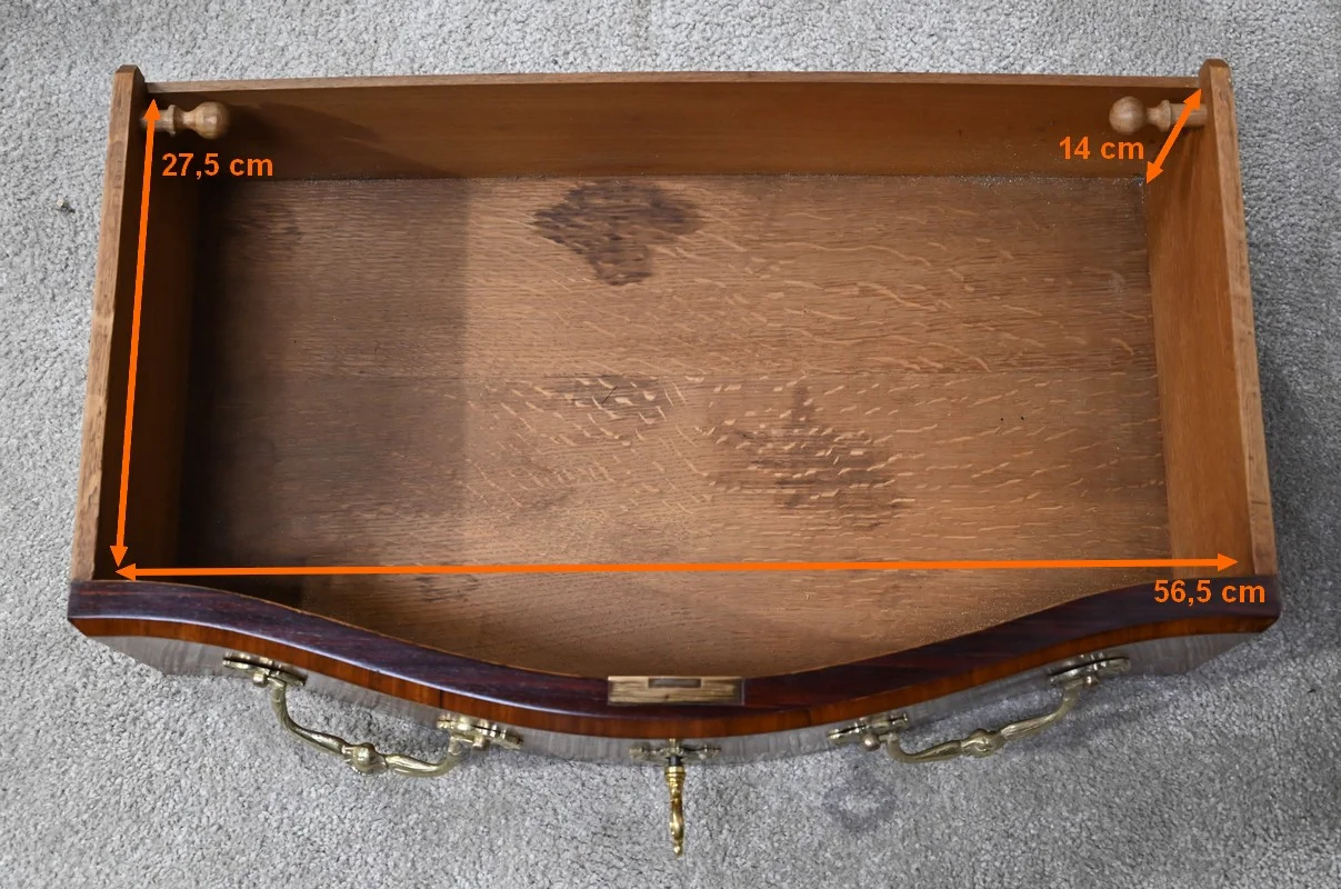 Petite Commode Tombeau d’entre-deux en Bois de Violette et de Bois de Rose, style Louis XIV – 2ème moitié du XIXe