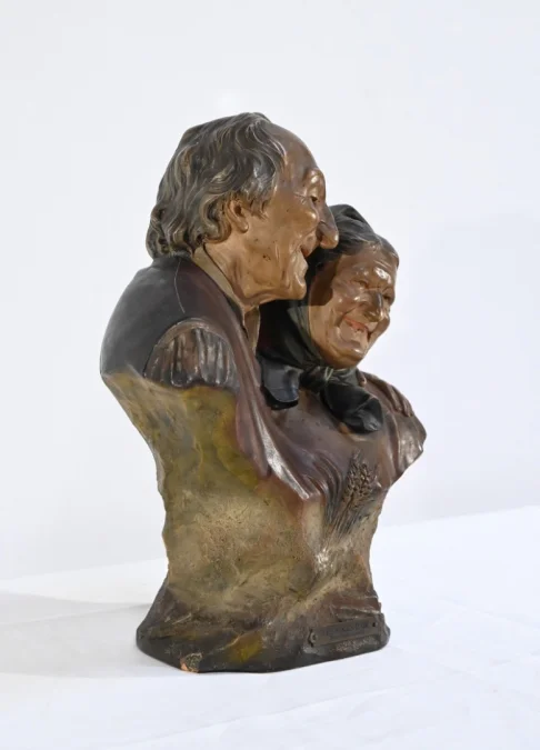 Steingut-Skulptur signiert Ezio Ceccarelli