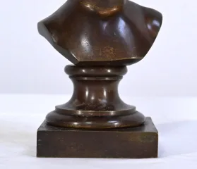 PAAR BRONZEBÜSTEN