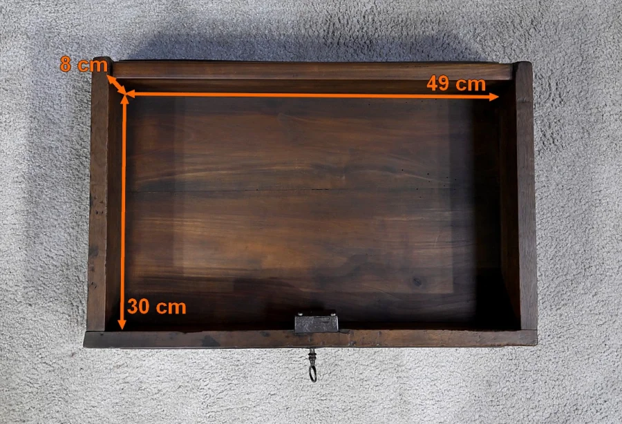 SCHRANK IM LOUIS-XIII-STIL