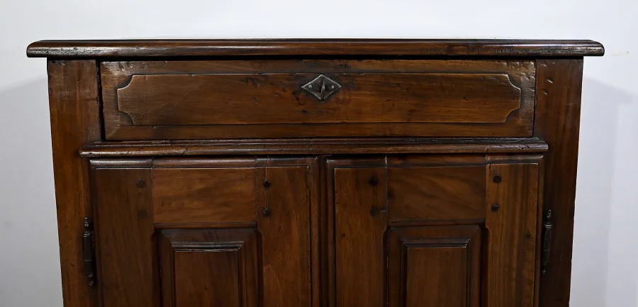 SCHRANK IM LOUIS-XIII-STIL