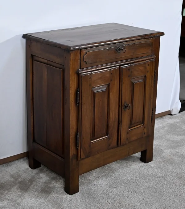 SCHRANK IM LOUIS-XIII-STIL