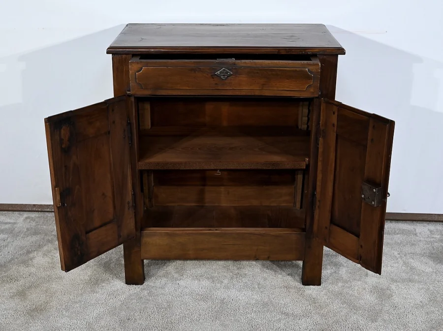 SCHRANK IM LOUIS-XIII-STIL