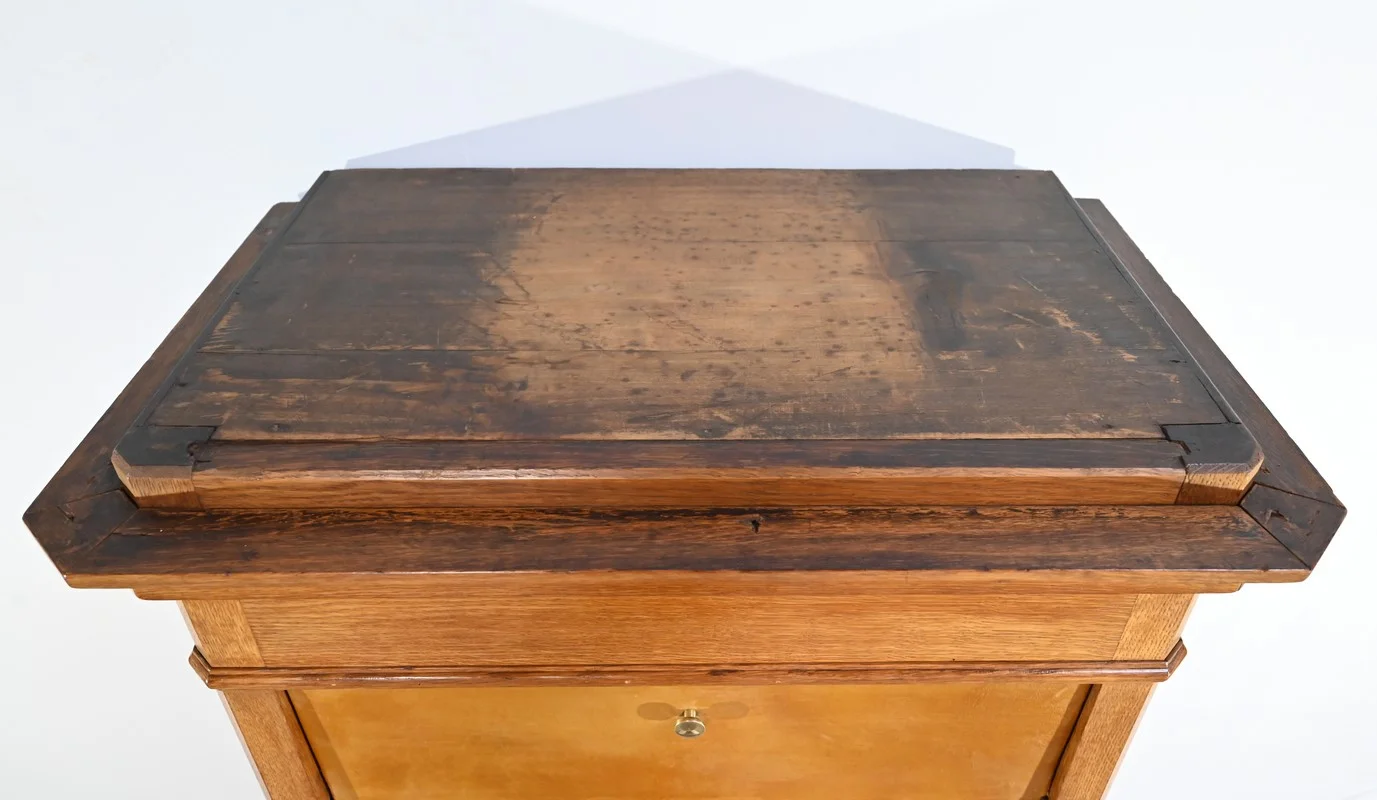 CARTONNIER IN ROVERE