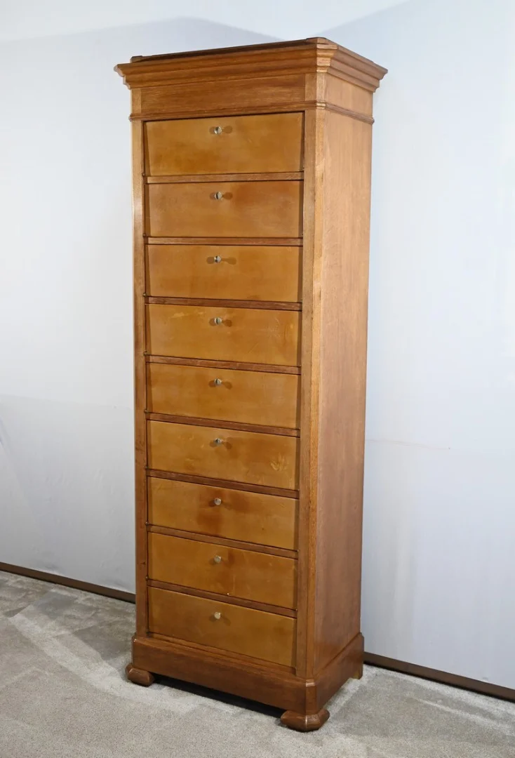 CARTONNIER IN ROVERE