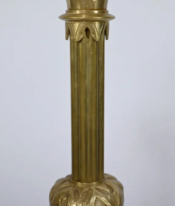 Important Flambeau en Bronze Doré – Fin XIXe