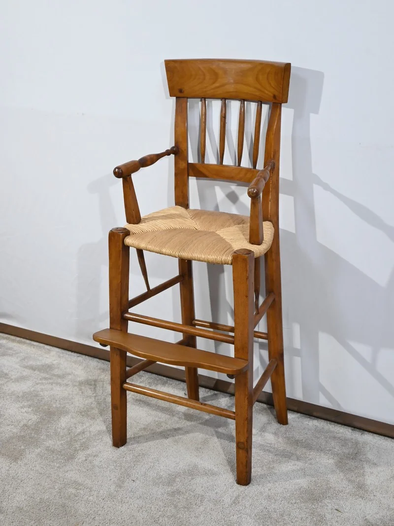 Chaise Haute d’enfant en Merisier – Milieu XIXe