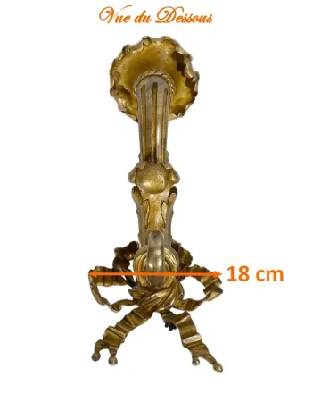 Important Flambeau en Bronze Doré, style Louis XVI, époque Napoléon III - Milieu XIXe