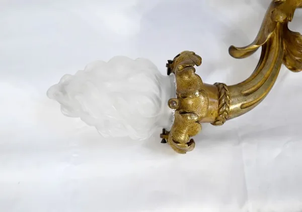 Important Flambeau en Bronze Doré, style Louis XVI, époque Napoléon III - Milieu XIXe