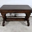Table Bureau en Chêne, goût Renaissance Gothique – Fin XIXe