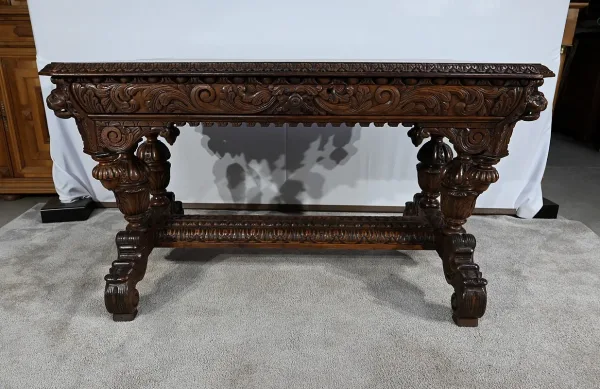 Table Bureau en Chêne, goût Renaissance Gothique – Fin XIXe