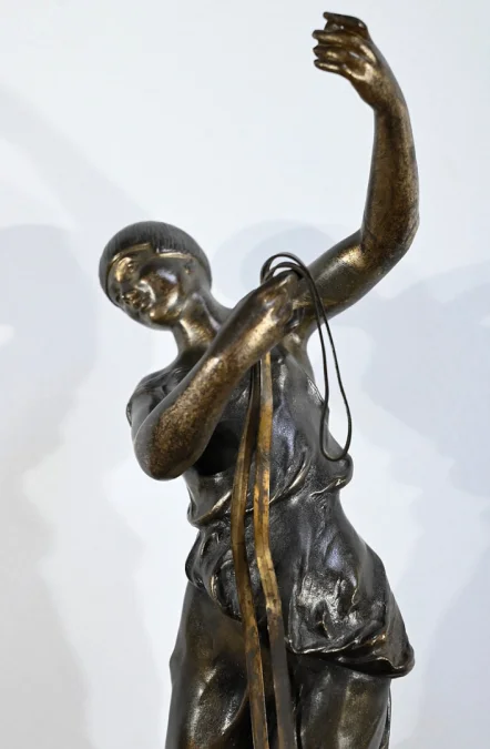 SKULPTUR AUS DER ART-DECO-ZEIT