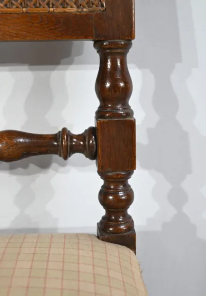 Suite de 4 Chaises en Chêne, époque Louis Philippe – 2ème partie XIXe