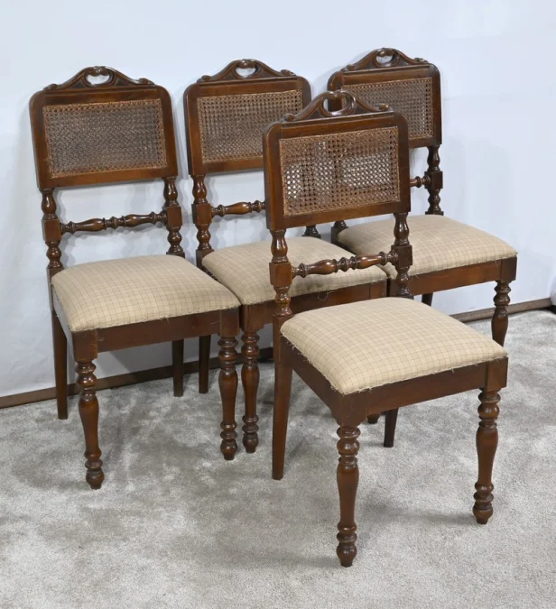 STÜHLE AUS DER LOUIS PHILIPPE-ZEIT