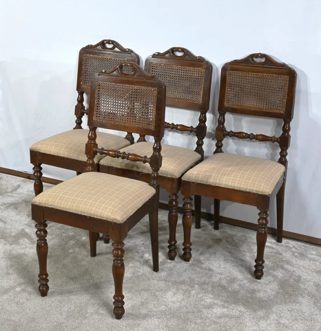 STÜHLE AUS DER LOUIS PHILIPPE-ZEIT