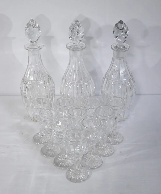 BOHEMIAN CRYSTAL LIQUEUR SERVICE