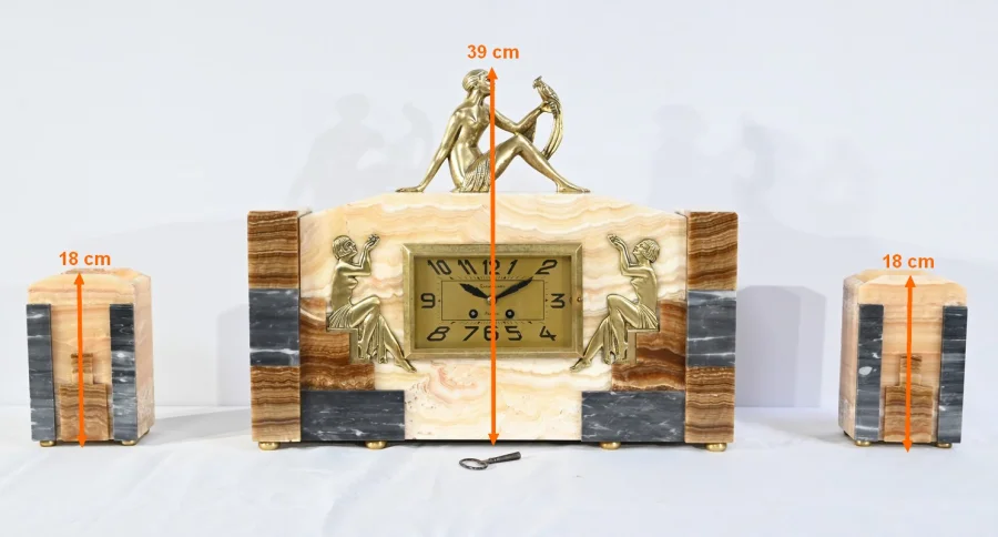 MANTELGARNITUR