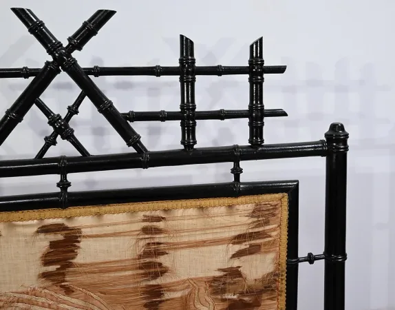 Écran de Cheminée en Bois noirci et Soierie, esprit Bambou – 1920