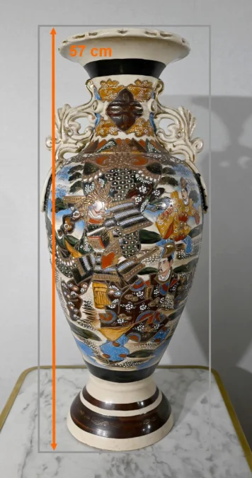 JAPANISCHE VASE