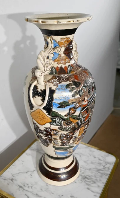 JAPANISCHE VASE
