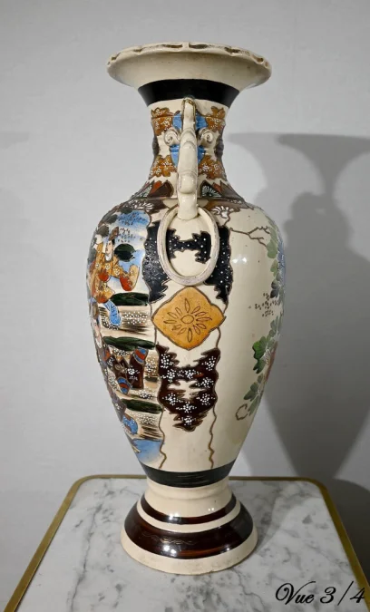JAPANISCHE VASE