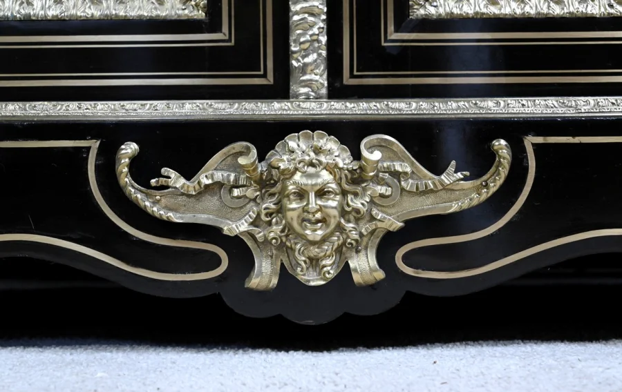 Buffet en Marqueterie « Boulle », époque Napoléon III – Milieu XIXe