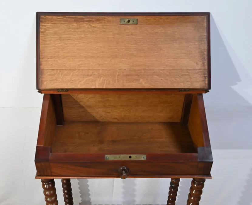 LOUIS PHILIPPE PERIOD DESK