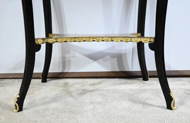 NAPOLEON III STYLE OCCASIONAL TABLE