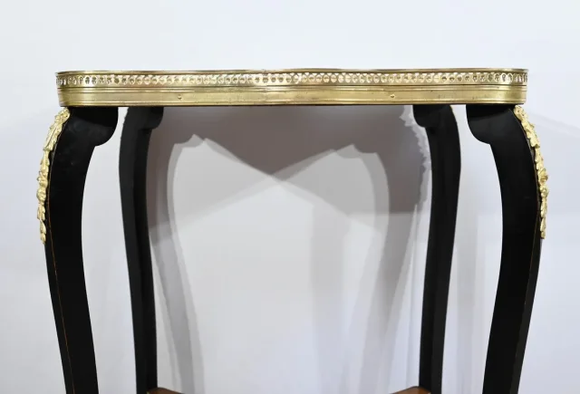 NAPOLEON III STYLE OCCASIONAL TABLE