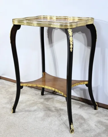 NAPOLEON III STYLE OCCASIONAL TABLE