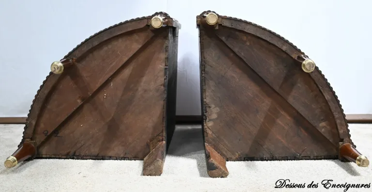 Paire d’Encoignures en Acajou, époque Louis XVI – XVIIIe