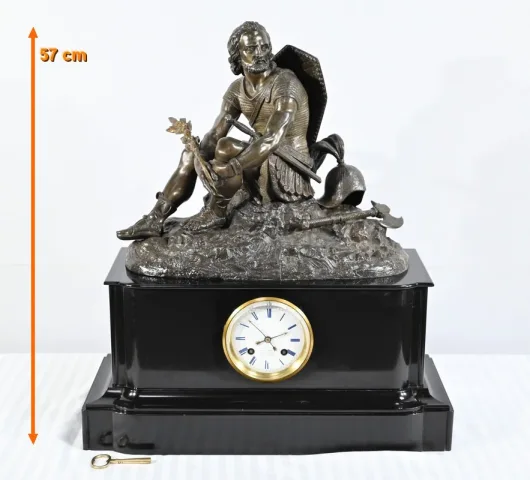 MARNLE AND BRONZE CLOCK