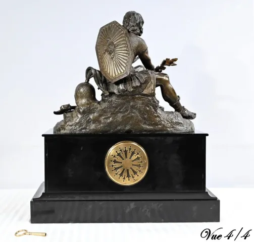 MARNLE AND BRONZE CLOCK