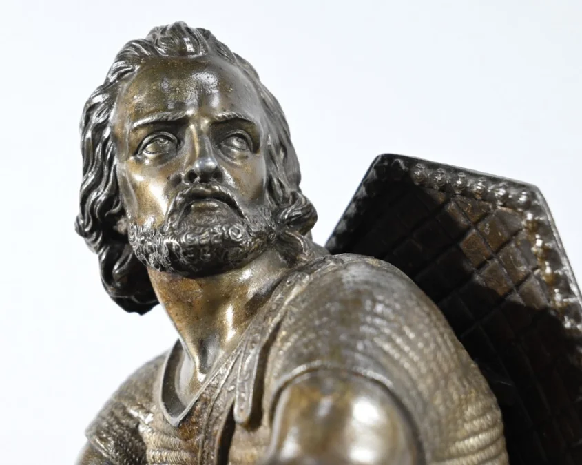 UHR AUS MARNLE UND BRONZE