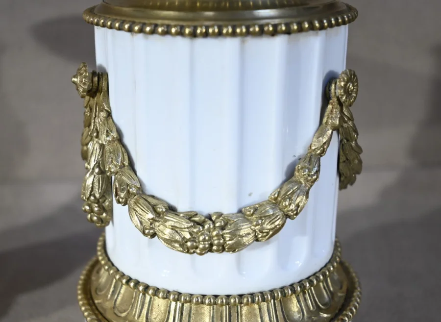 Petroleumlampe aus der Zeit Napoleons III