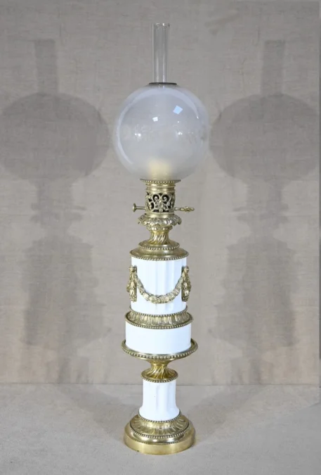 Petroleumlampe aus der Zeit Napoleons III