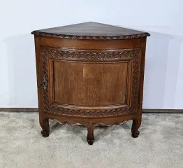 HOEKKAST IN LOUIS XV-STIJL