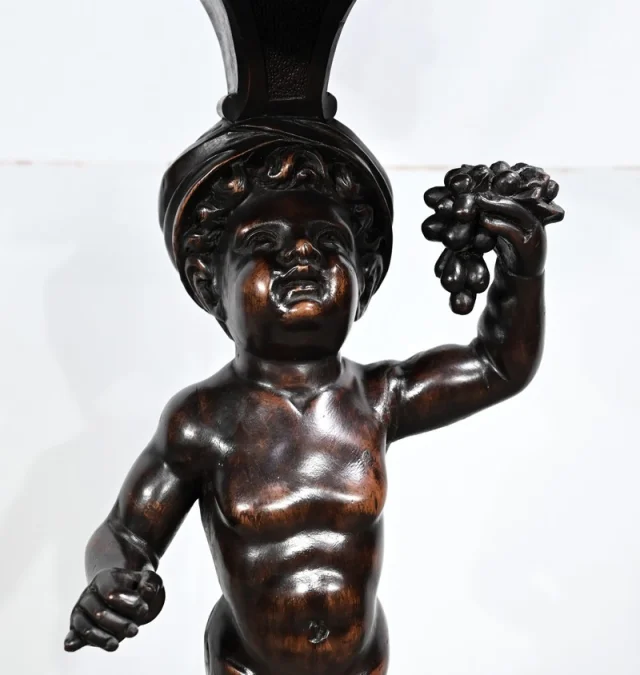 NAPOLEON III PERIOD STAND