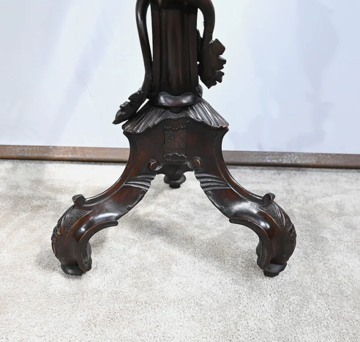 NAPOLEON III PERIOD STAND