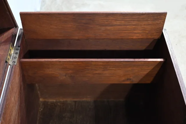 TEAK KIST